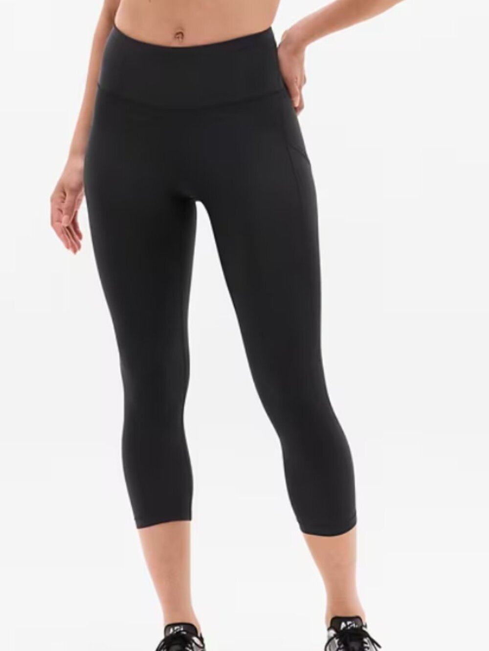ATHLETA Interval Stash High Rise Capri Black Size Medium